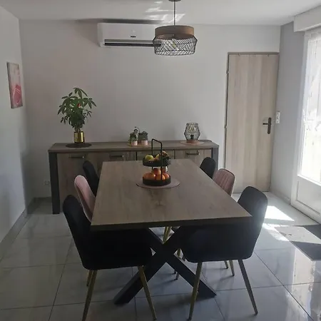 Maison 5 Piscine ,jacuzzi 酒店 Clermont-lʼHérault